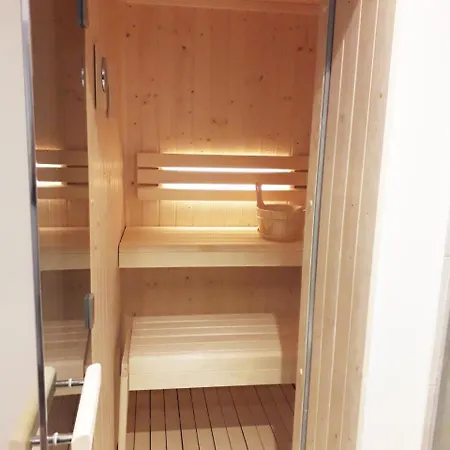 Avec Piscine à 200m De La Plage Pereire